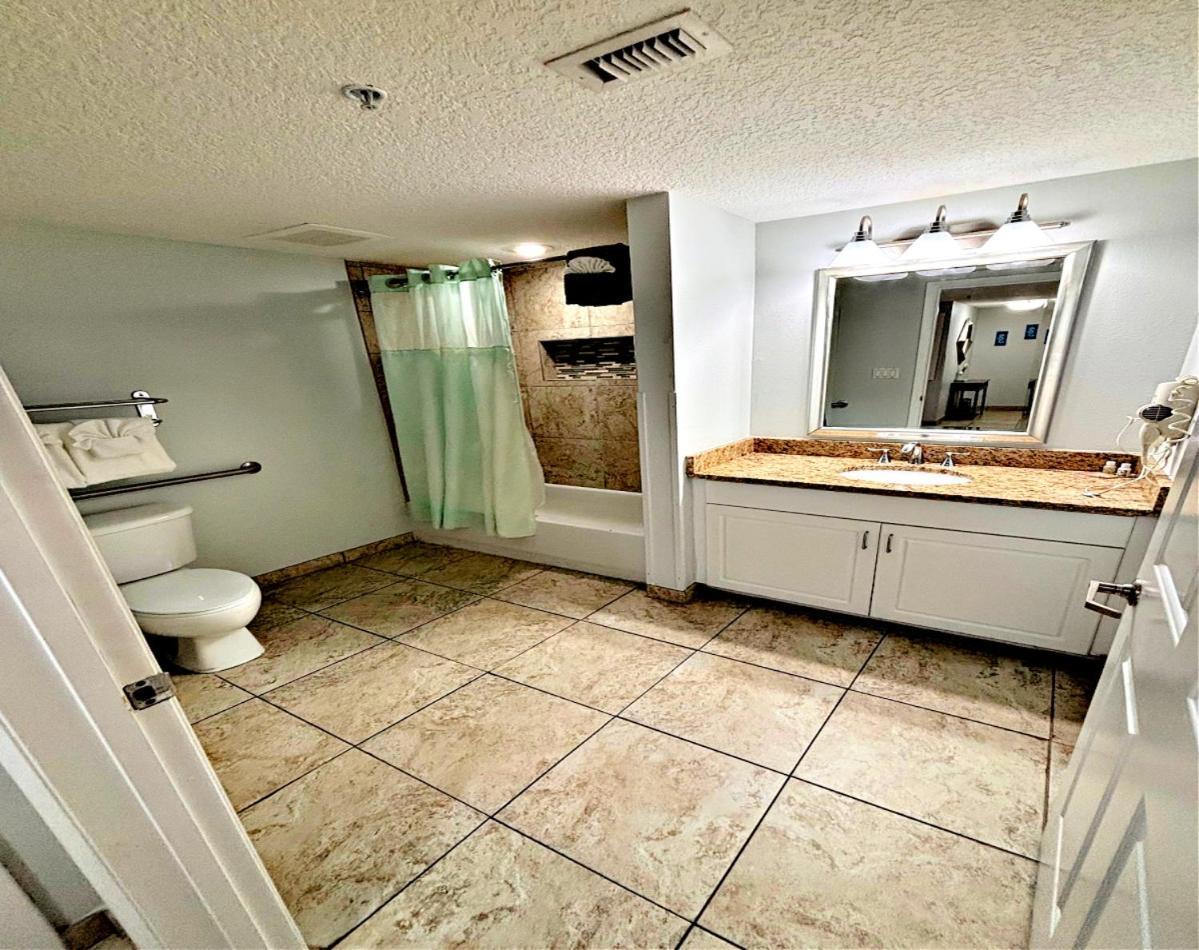 2 Bedroom Resort Condo Direct Oceanfront Wyndham Ocean Walk - Daytona Funland 2226 Daytona Beach Exterior foto